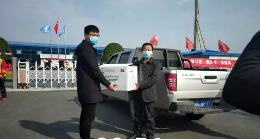 教體新區(qū)熱心捐贈口罩，萬焱建設(shè)定不負(fù)工期！